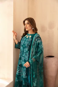 LLEC 09 | 3PC Luxury Lawn - Image 2