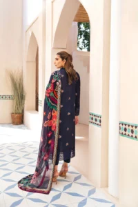 LLEC 07 | 3PC Luxury Lawn - Image 4
