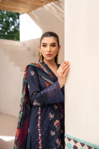 LLEC 07 | 3PC Luxury Lawn - Image 5